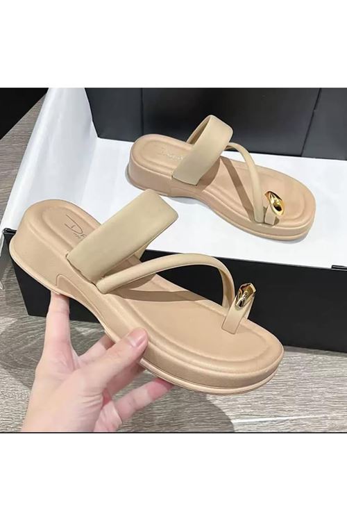 أحذية نسائية صيفية شحاتة