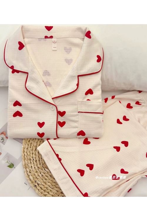 ملابس نسائية صيفية تراك