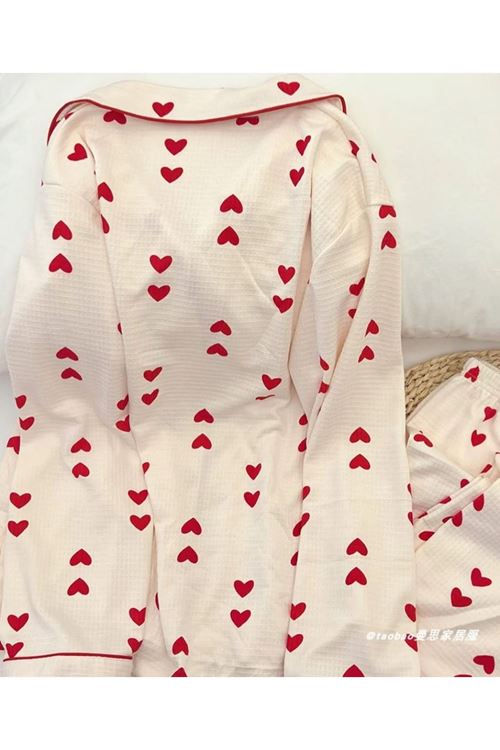 ملابس نسائية صيفية تراك