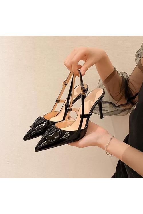 أحذية نسائية صيفية كعب