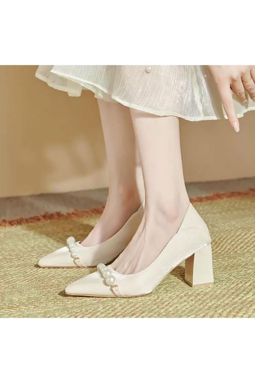 أحذية نسائية صيفية كعب