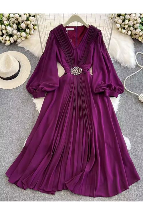 ملابس نسائية صيفية فستان  