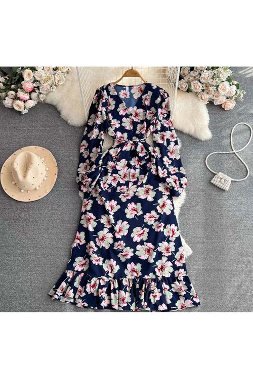 ملابس نسائية صيفية فستان  