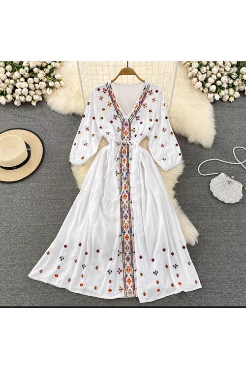 ملابس نسائية صيفية فستان