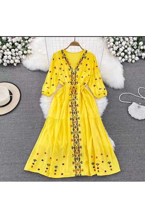 ملابس نسائية صيفية فستان