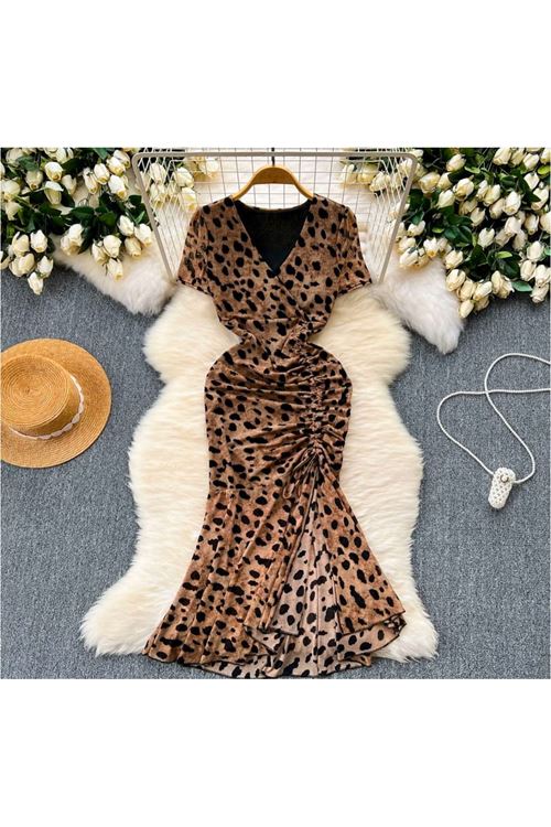 ملابس نسائية صيفية فستان 