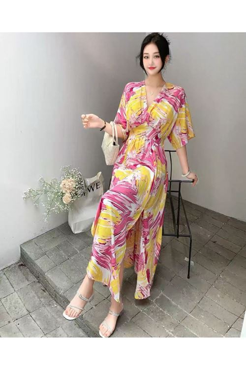 ملابس نسائية صيفية فستان  