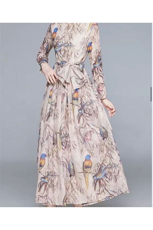 ملابس نسائية صيفية فستان 