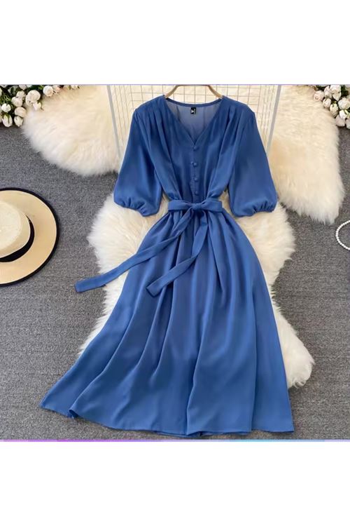 الملابس النسائية الصيفية الفستان