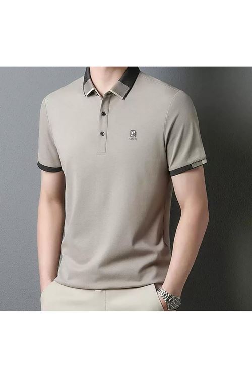 ملابس رجالية صيفية تيشيرت