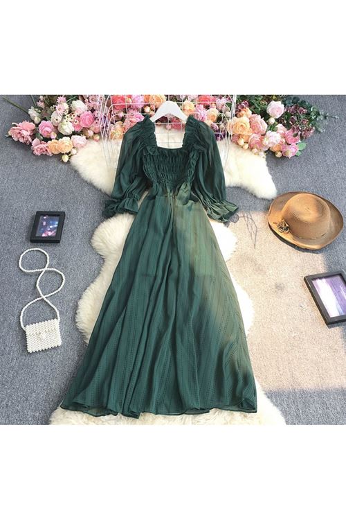 ملابس نسائية صيفية فستان