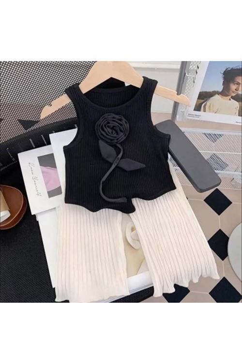 طفل بنت صيفية قاط