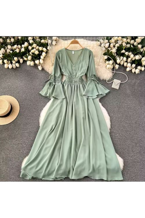 ملابس نسائية صيفية فستان