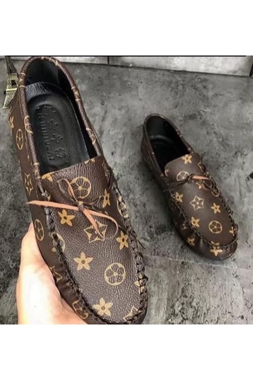 الاحذية رجالية صيفية كلاسيك