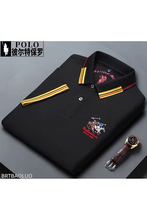 ملابس رجالية صيفية تيشيرت