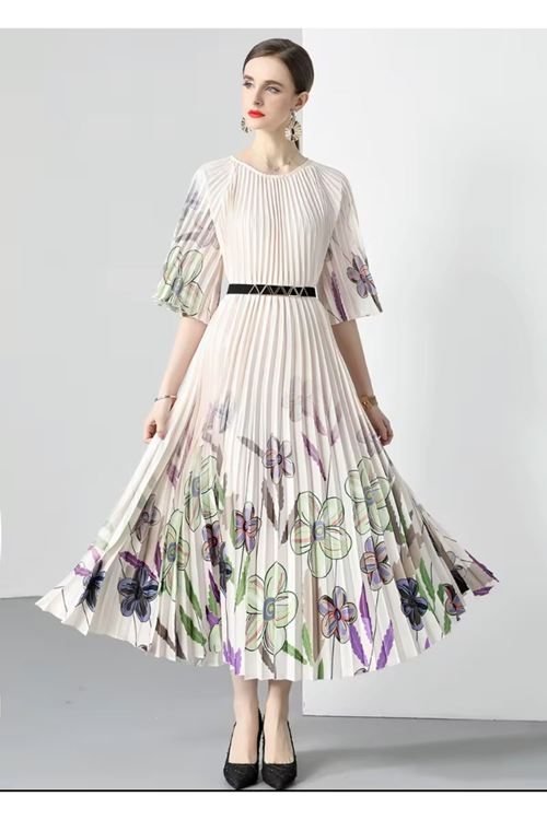 ملابس نسائية صيفية فستان 