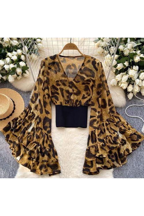 ملابس نسائية صيفية قميص 