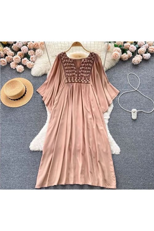 ملابس نسائية صيفية فستان 