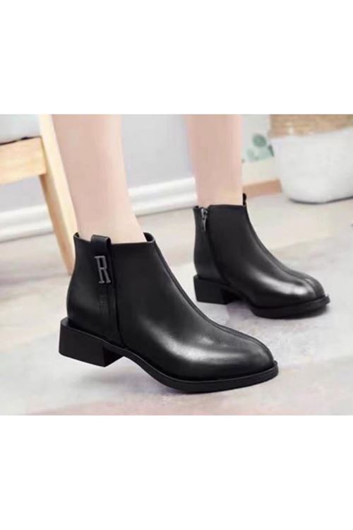 ‎أحذية نسائية شتويه  فلات  -