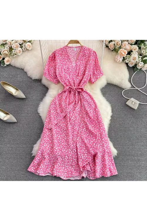 ملابس نسائية صيفية فستان 