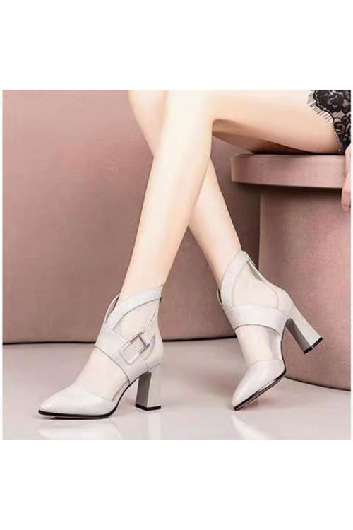 احذية نسائية شتوية بوت قصير كعب