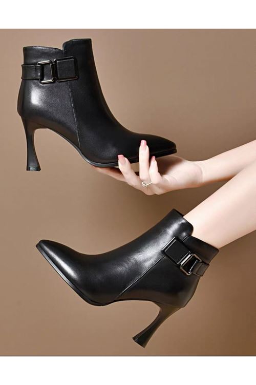 احذية نسائية شتوية بوت قصير كعب    