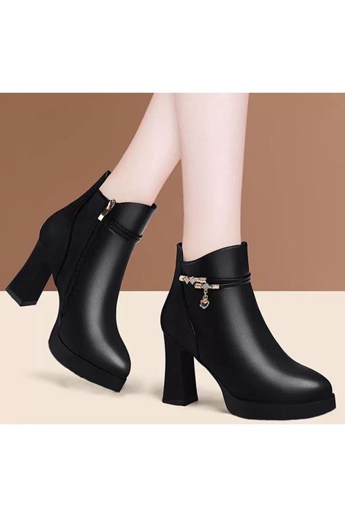 احذية نسائية شتوية بوت قصير كعب 