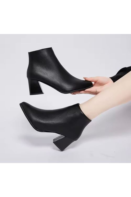 احذية نسائية شتوية بوت قصير كعب