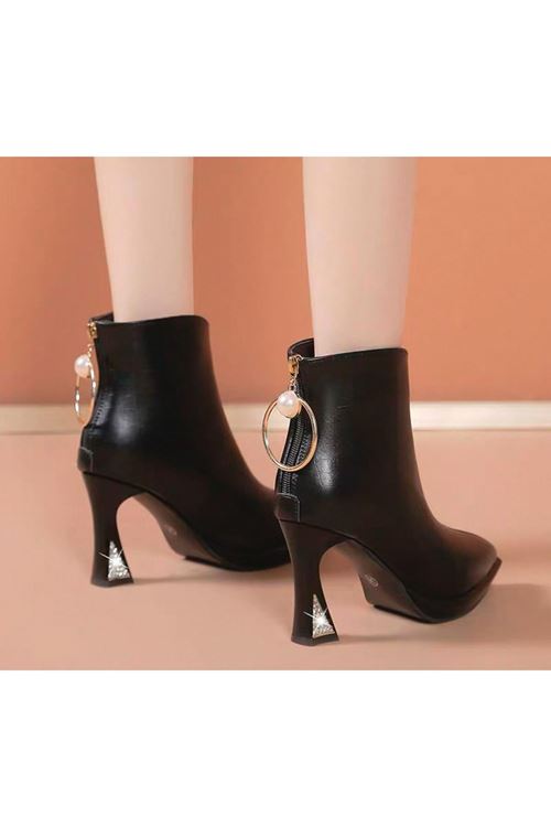 احذية نسائية شتوية بوت قصير كعب