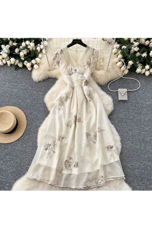 ملابس نسائية صيفية فستان 