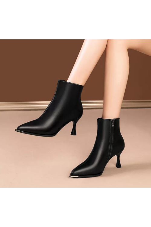 الأحذية النسائية الشتوية بوت قصير  كعب 