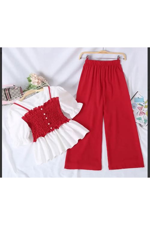 ملابس نسائية صيفية قاط