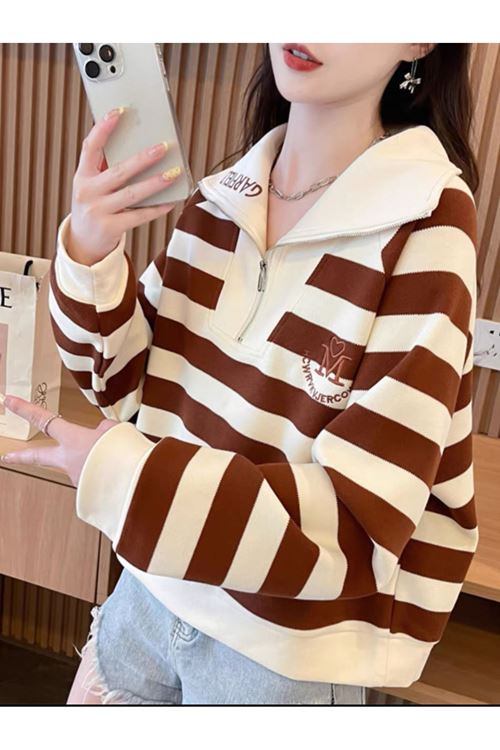 ملابس نسائية شتوية بلوز