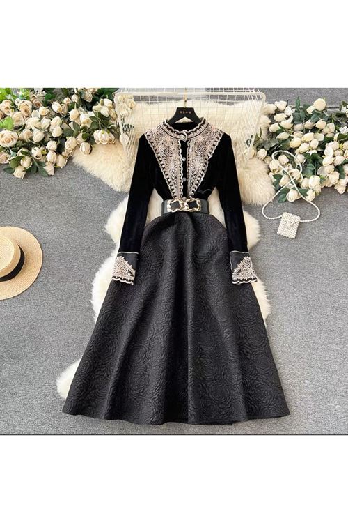 ملابس نسائية شتوية فستان 