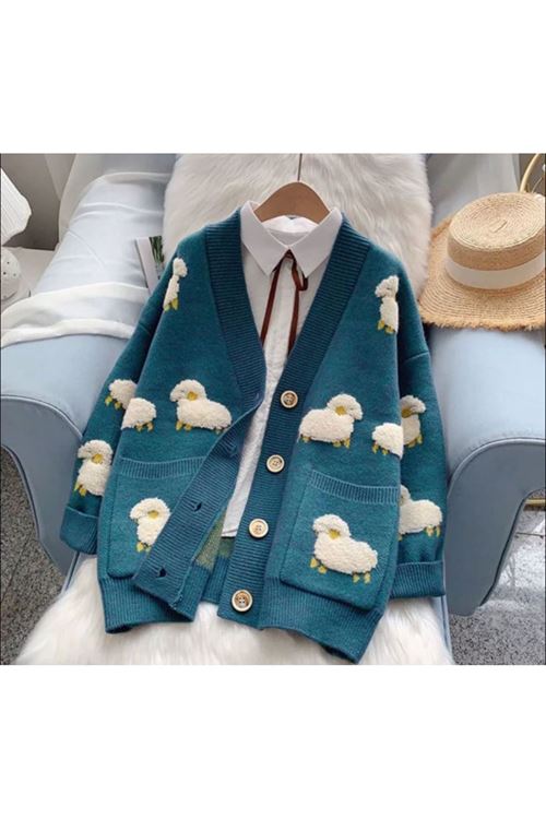 ملابس نسائية شتوية سترة صوف