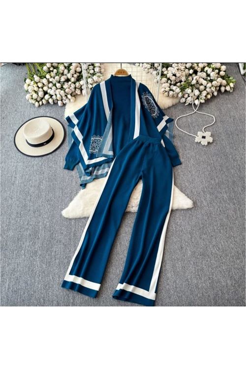 ملابس نسائية شتوية قاط