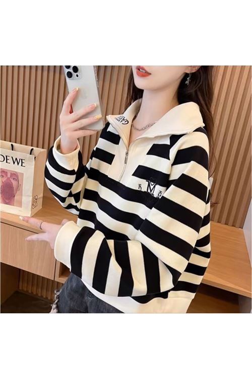 ملابس نسائية شتوية بلوز