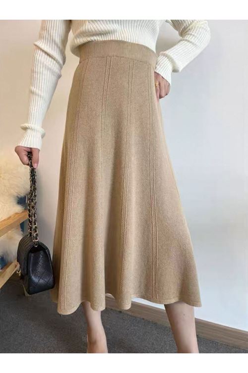 ملابس نسائية شتوية تنورة