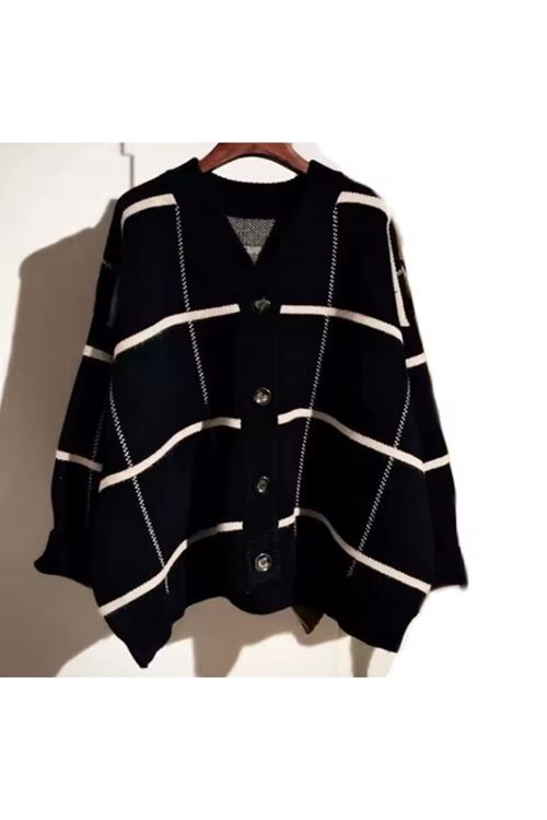 ملابس نسائية شتوية سترة صوف