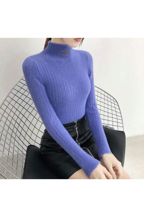 ملابس نسائية شتوية بلوز 