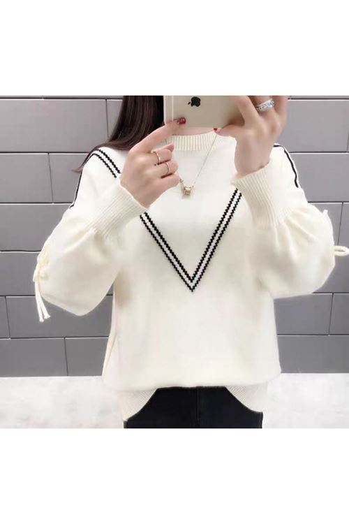 ملابس نسائية شتويه بلوز