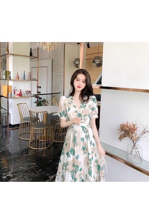 ملابس نسائية صيفية فستان 