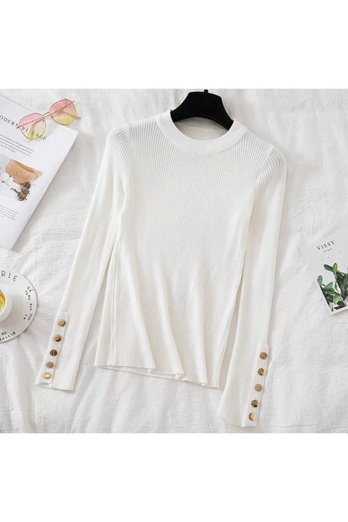 الملابس  النسائية  الشتوية  بلوز