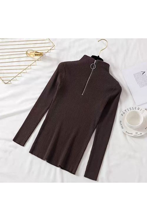 الملابس  النسائية  الشتوية  بلوز