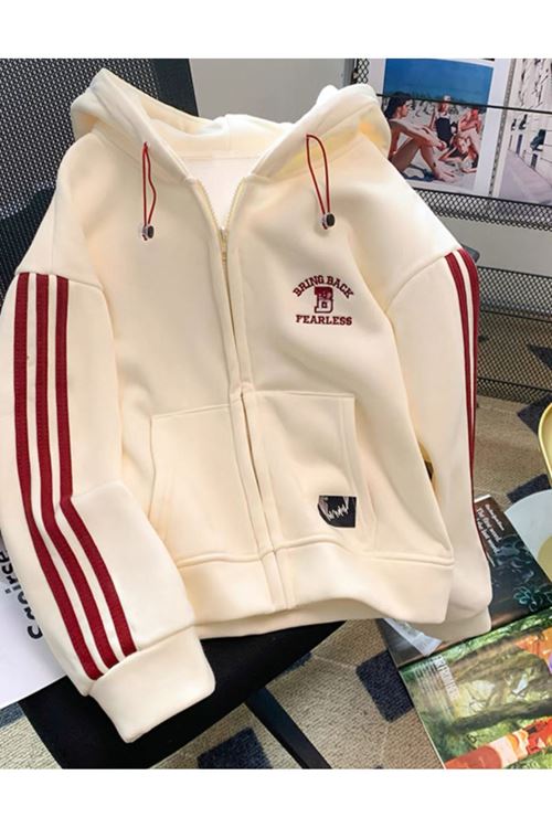 ملابس نسائية شتوية جاكيت