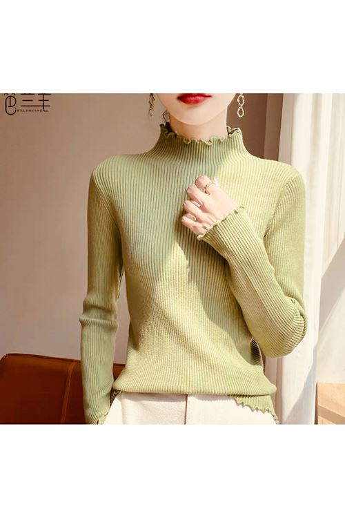 ملابس نسائية شتوية بلوز