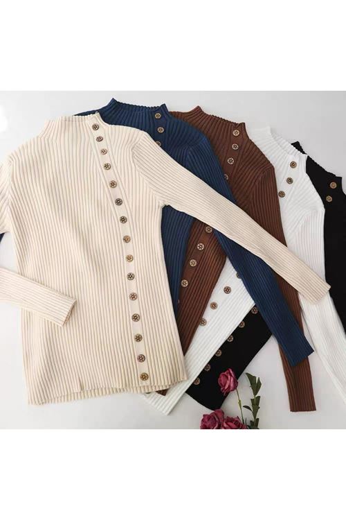 ملابس نسائية شتوية بلوز 