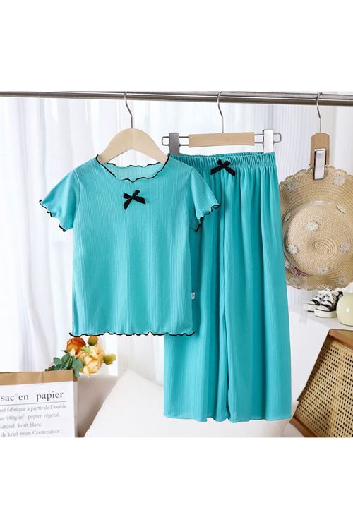 طفل بنت صيفية تراك   