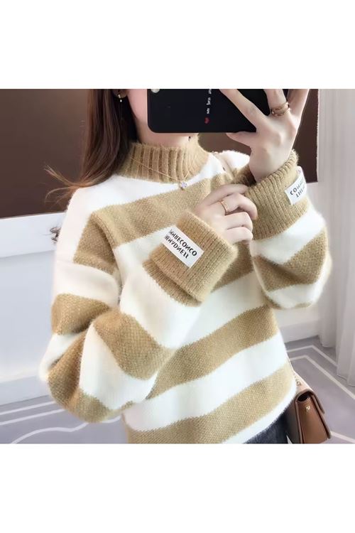 الملابس النسائية الشتوية بلوز