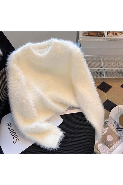 ملابس نسائية شتوية بلوز